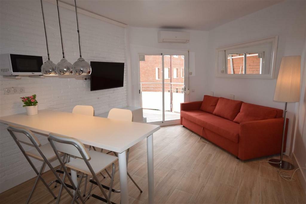 Apartamento Playa Mar Кастельдефельс Экстерьер фото